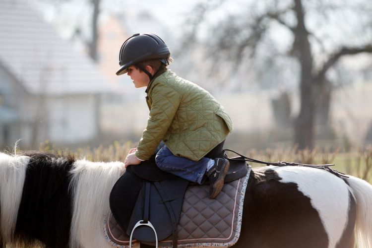 m-2011-03-22-d076.Kinderreiten