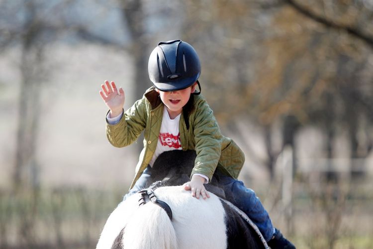 m-2011-03-22-d046.Kinderreiten