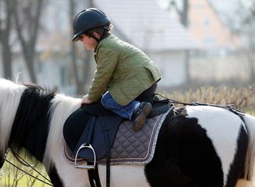 m-2011-03-22-d077.Kinderreiten