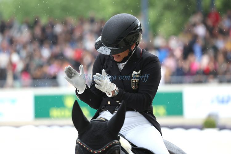ps-m-2025-07-06-d3458-CHIO-Isabell WERTH-GER-WENDY DE FONTAINE - DWB