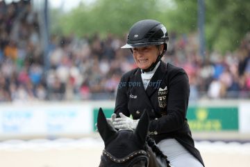 ps-m-2025-07-06-d3460-CHIO-Isabell WERTH-GER-WENDY DE FONTAINE - DWB