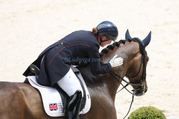 ps-m-2025-07-05-d4195-CHIO-Becky Moody-GBR-Jagerbomb - KWPN